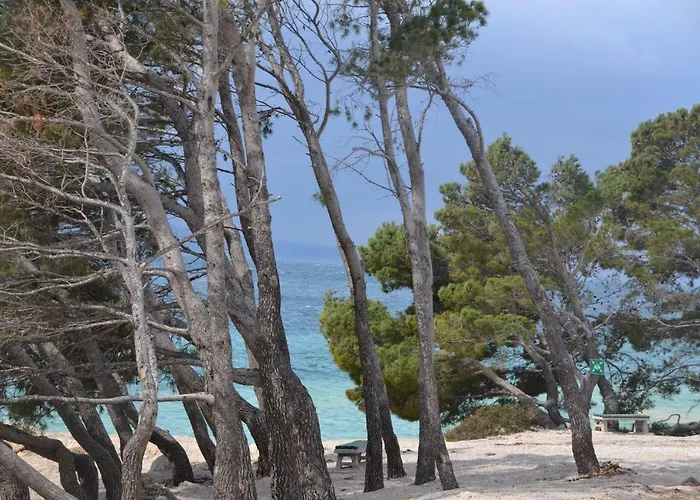 Kira Sea View Апартаменти Макарська