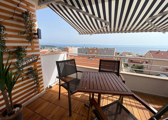 Kira Sea View * Makarska