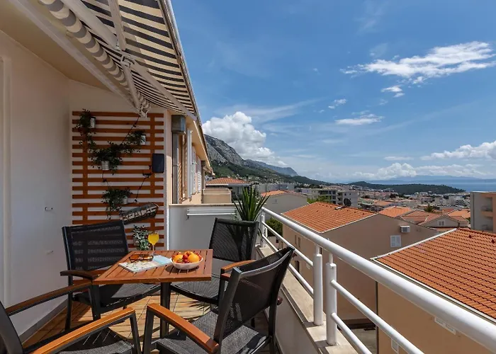 Kira Sea View Makarska