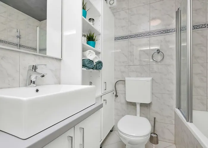 Daire Kira Sea View Makarska